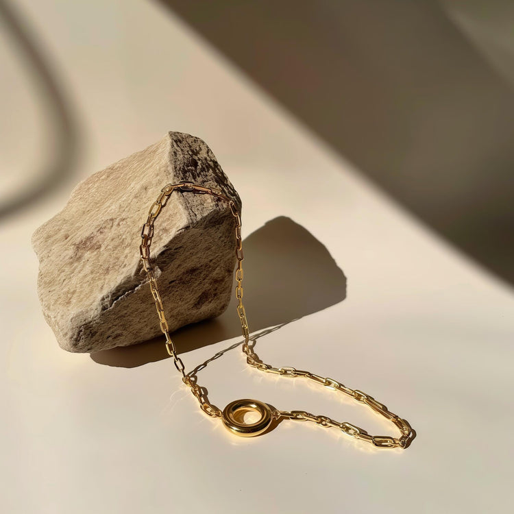 La Muses Spring Buckles DIY Necklaces