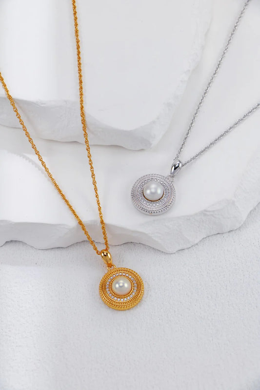 Round Zircon Pearl Necklace