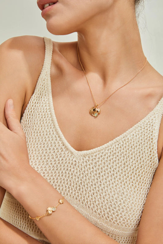 Leaf Shaped Chalcedony Bracelet