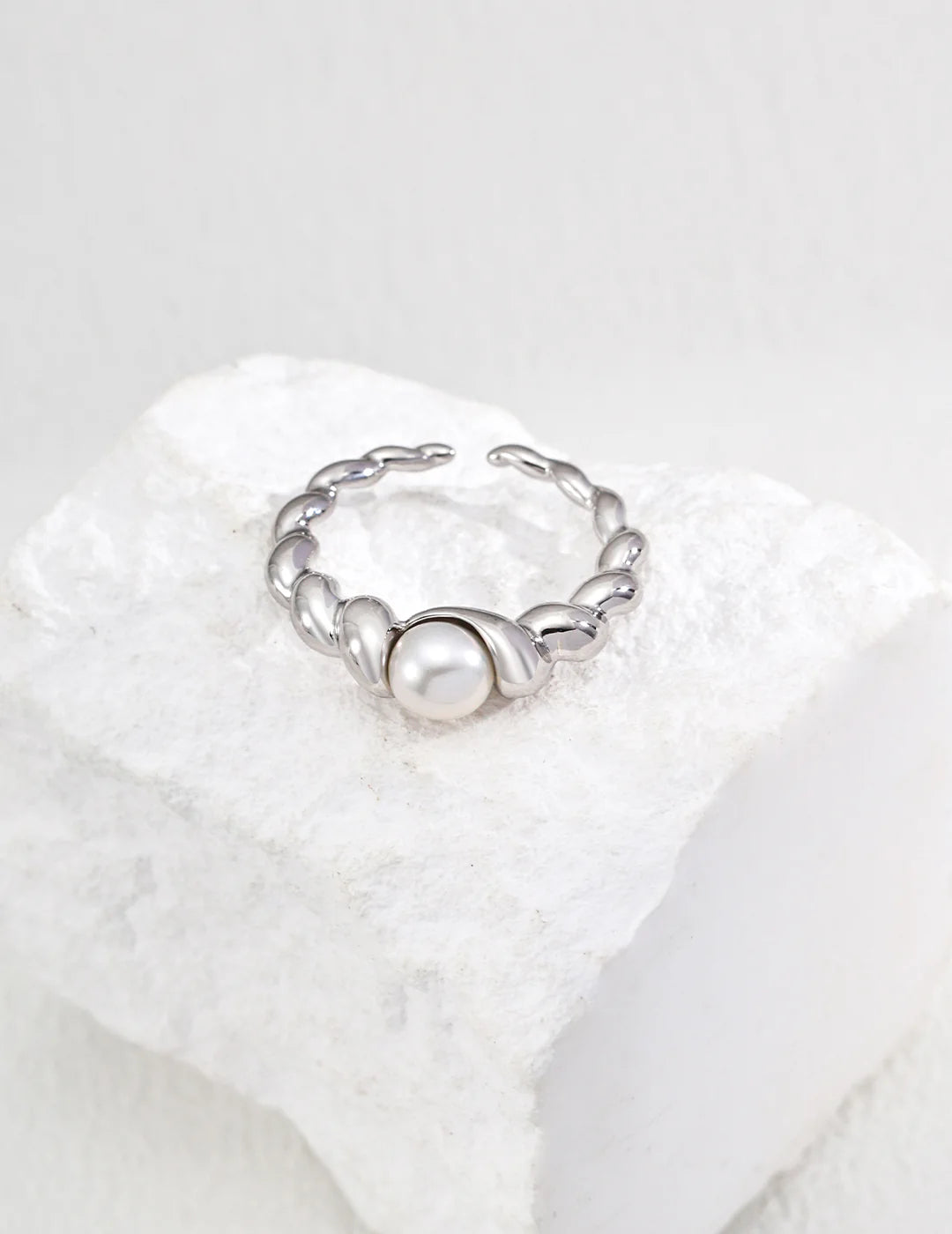 Braided Design Natural Pearl Ring