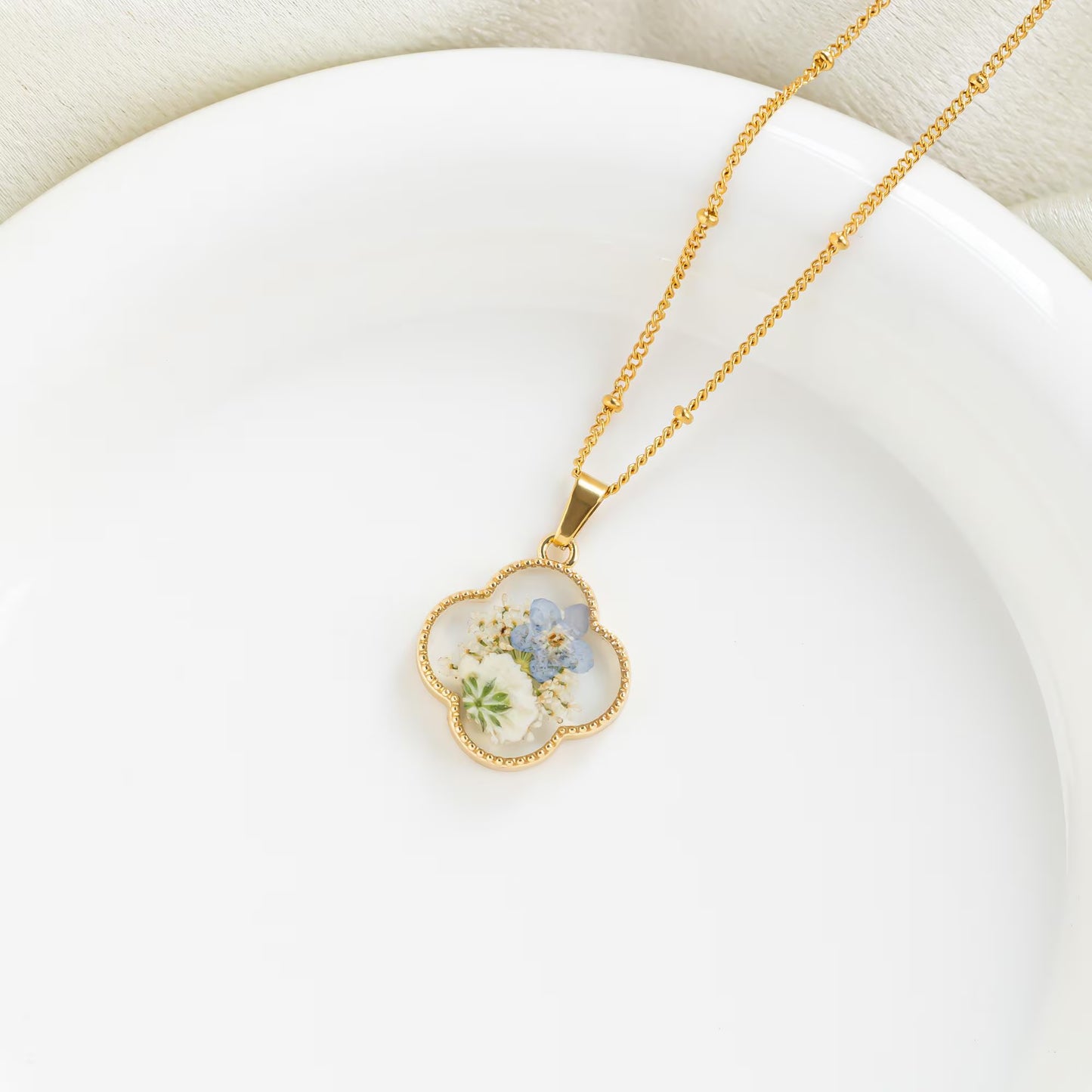 Forget Me Not and Baby'S Breath Necklace